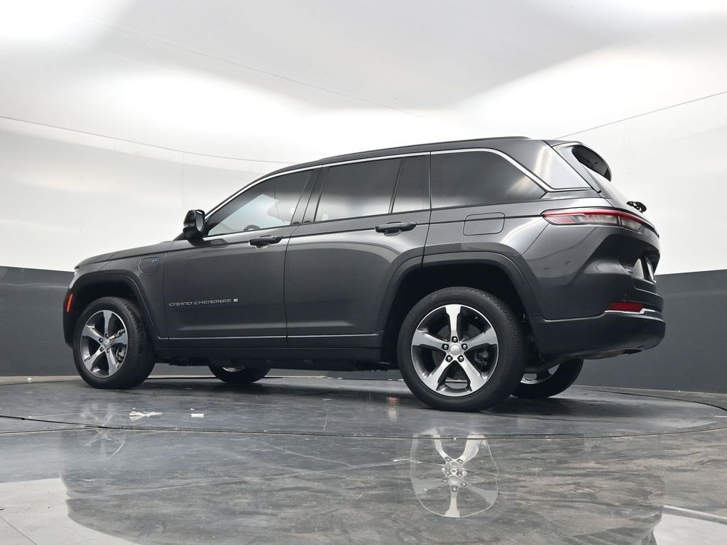 Used 2022 Baltic Gray Metallic Clearcoat Jeep 4xe image 35