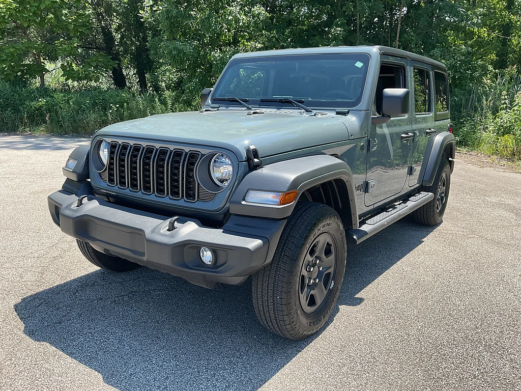 Used 2026 Anvil Clear Coat Jeep Sport image 3