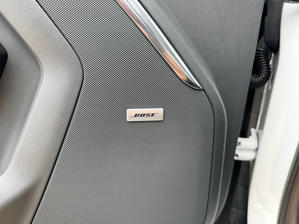 Used 2021 Summit White GMC Denali image 10