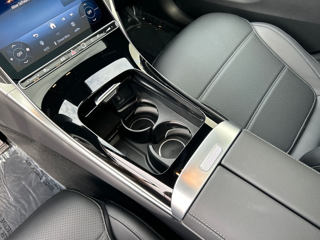 New 2026 Black Mercedes-Benz GLC 300 image 21
