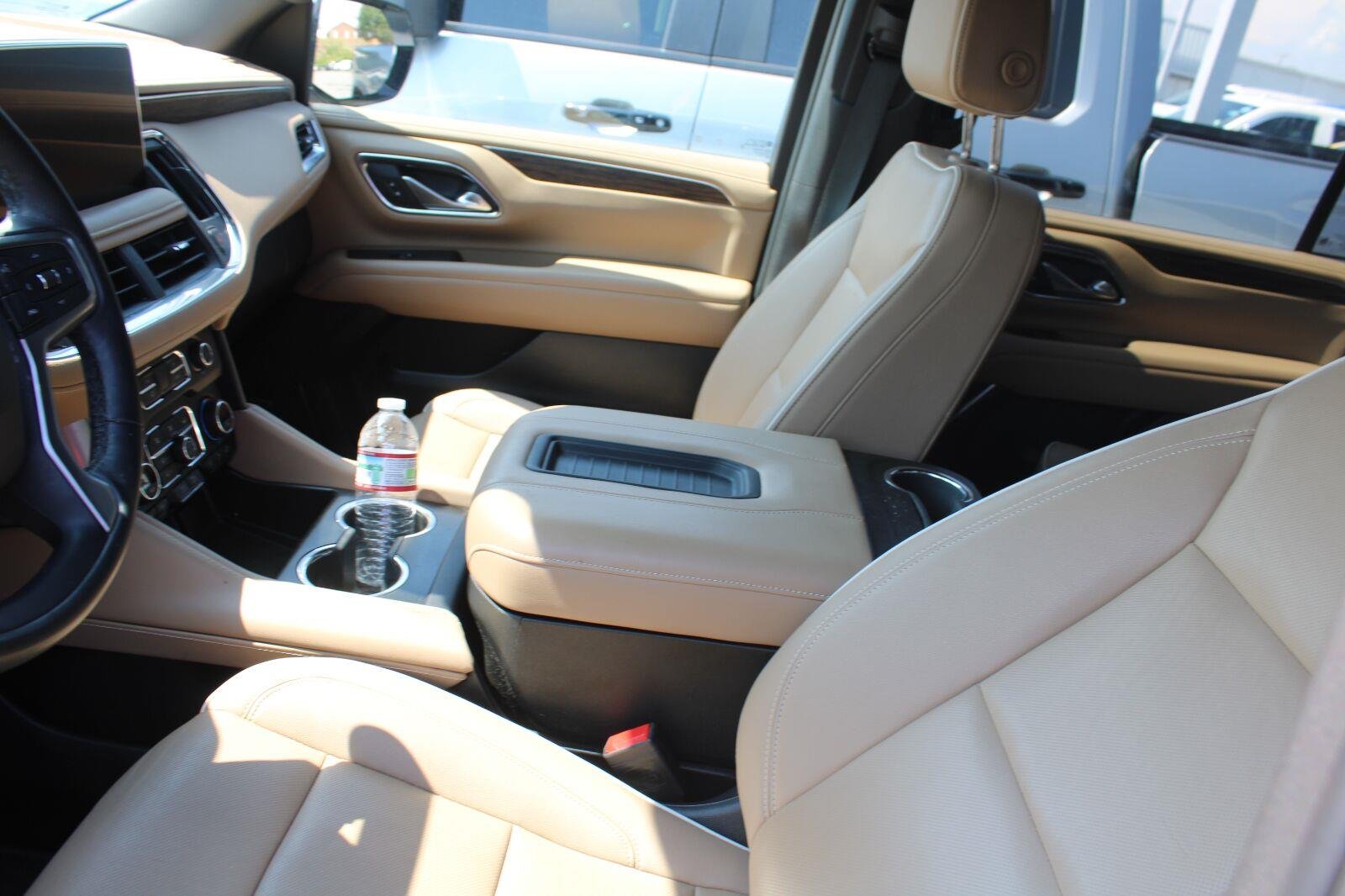 Used 2024 Summit White Chevrolet Premier image 8