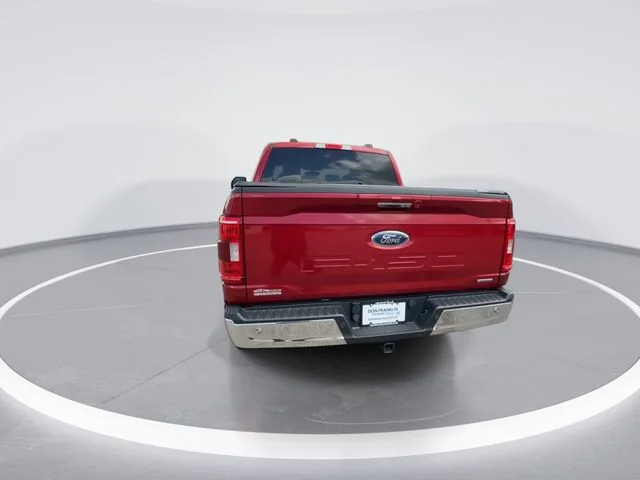 Used 2021 Red Ford XLT image 7