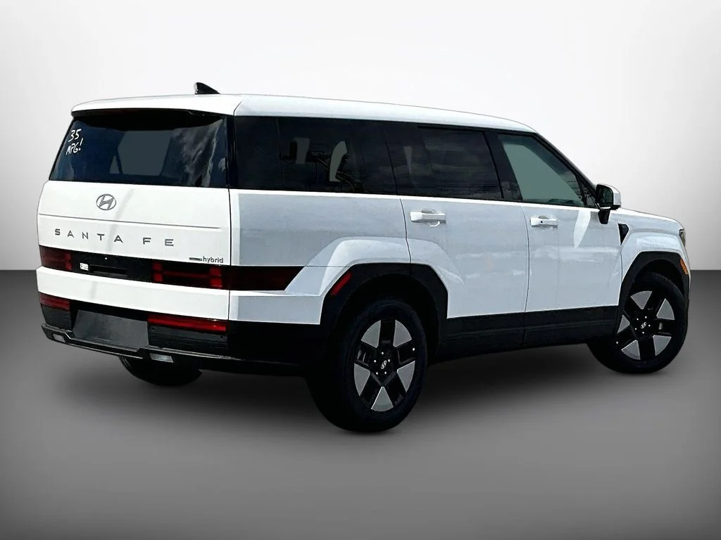 New 2026 White Hyundai SE image 15