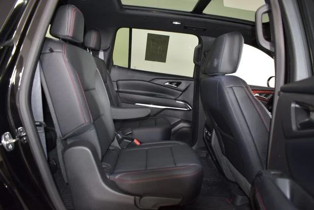 Used 2026 Black Chevrolet Z71 image 21