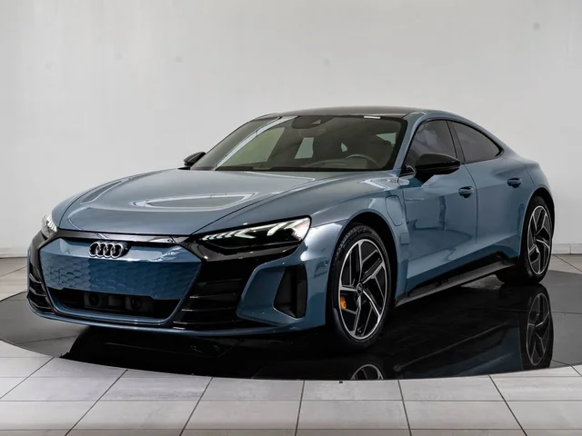 2022 Audi RS e-tron GT 