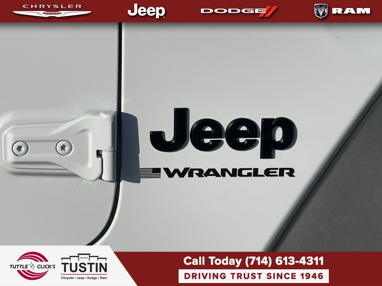 New 2026 Bright White Clear-Coat Exterior Paint Jeep Sport S image 8