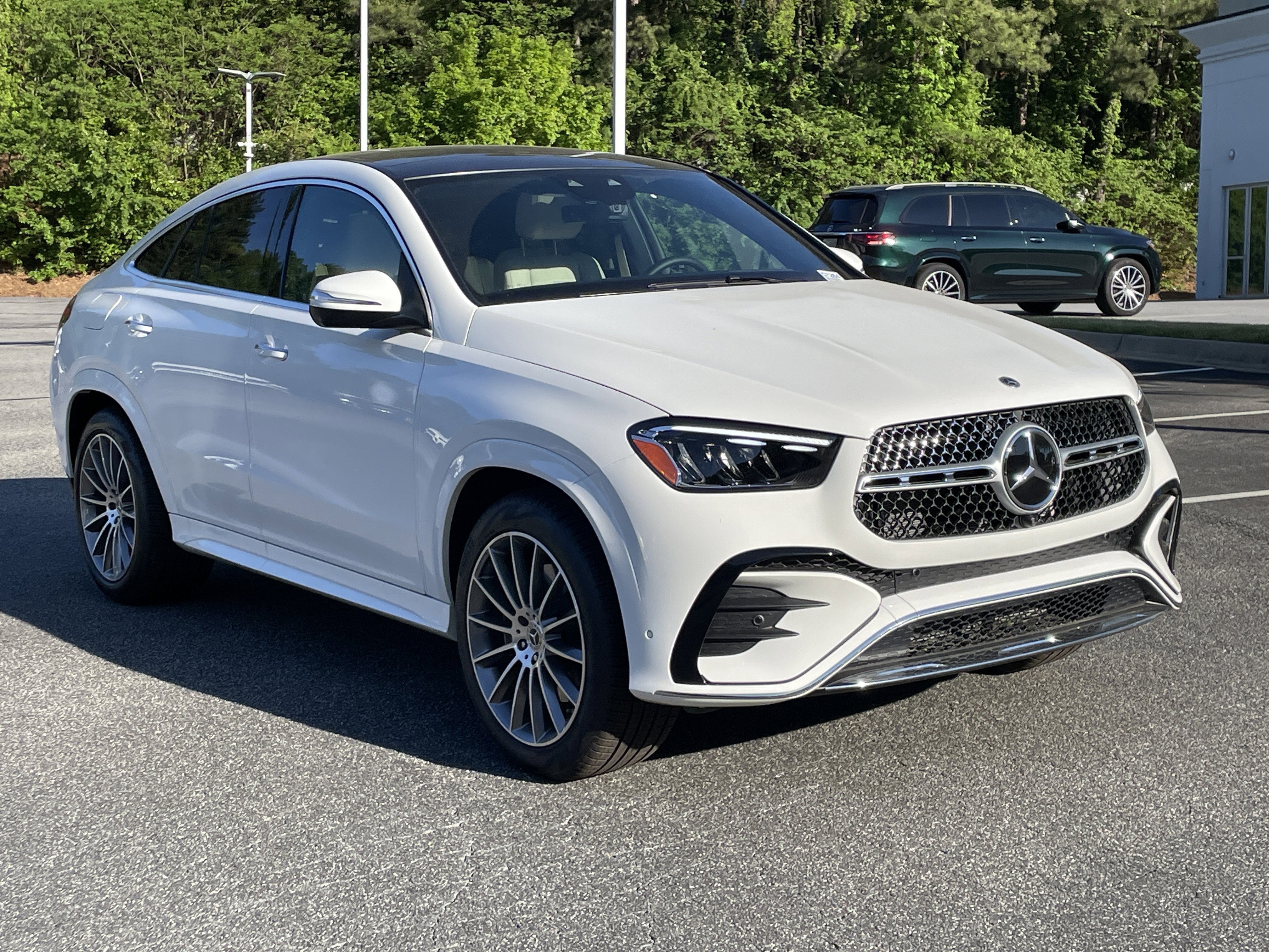 New 2026 Polar White Mercedes-Benz GLE 450 4MATIC® Coupe image 4