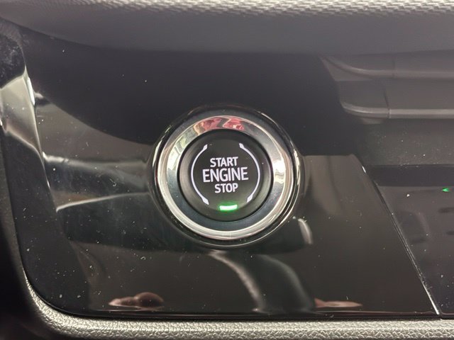 Used 2025 Red Buick Preferred image 41