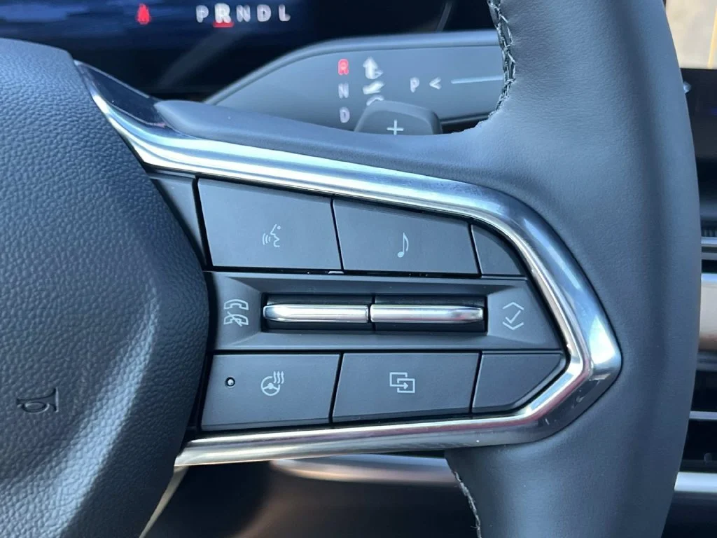 2027 Chevrolet Equinox ACTIV - Photo 21