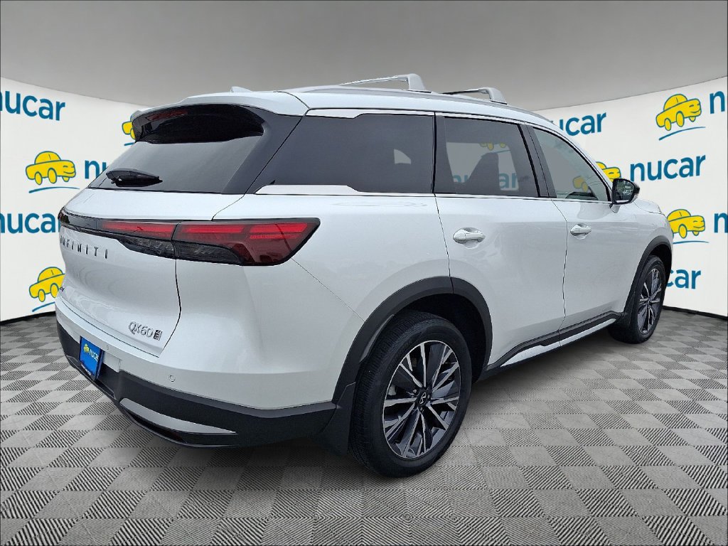 Used 2026 White INFINITI LUXE image 7