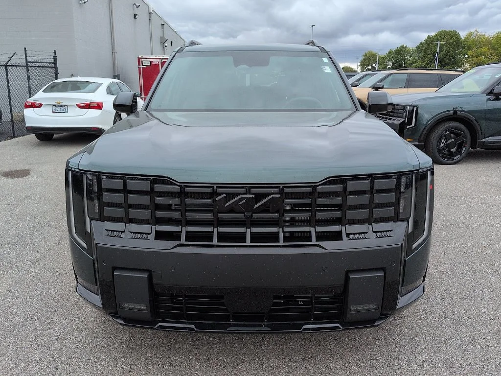 New 2027 Black Jade Green Kia X-LINE SX image 3