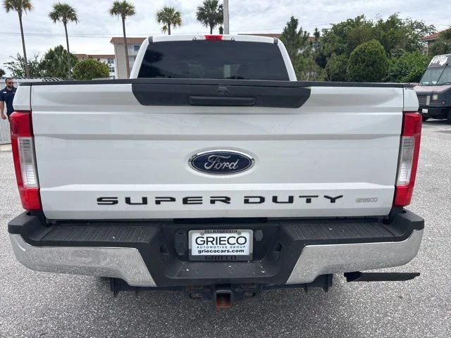 Used 2019 Oxford White Ford XLT image 27