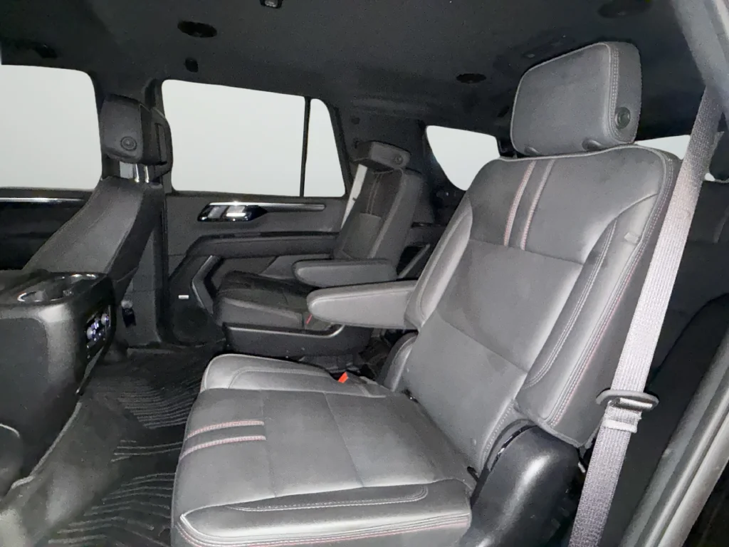 Used 2025 Black Chevrolet RST image 30