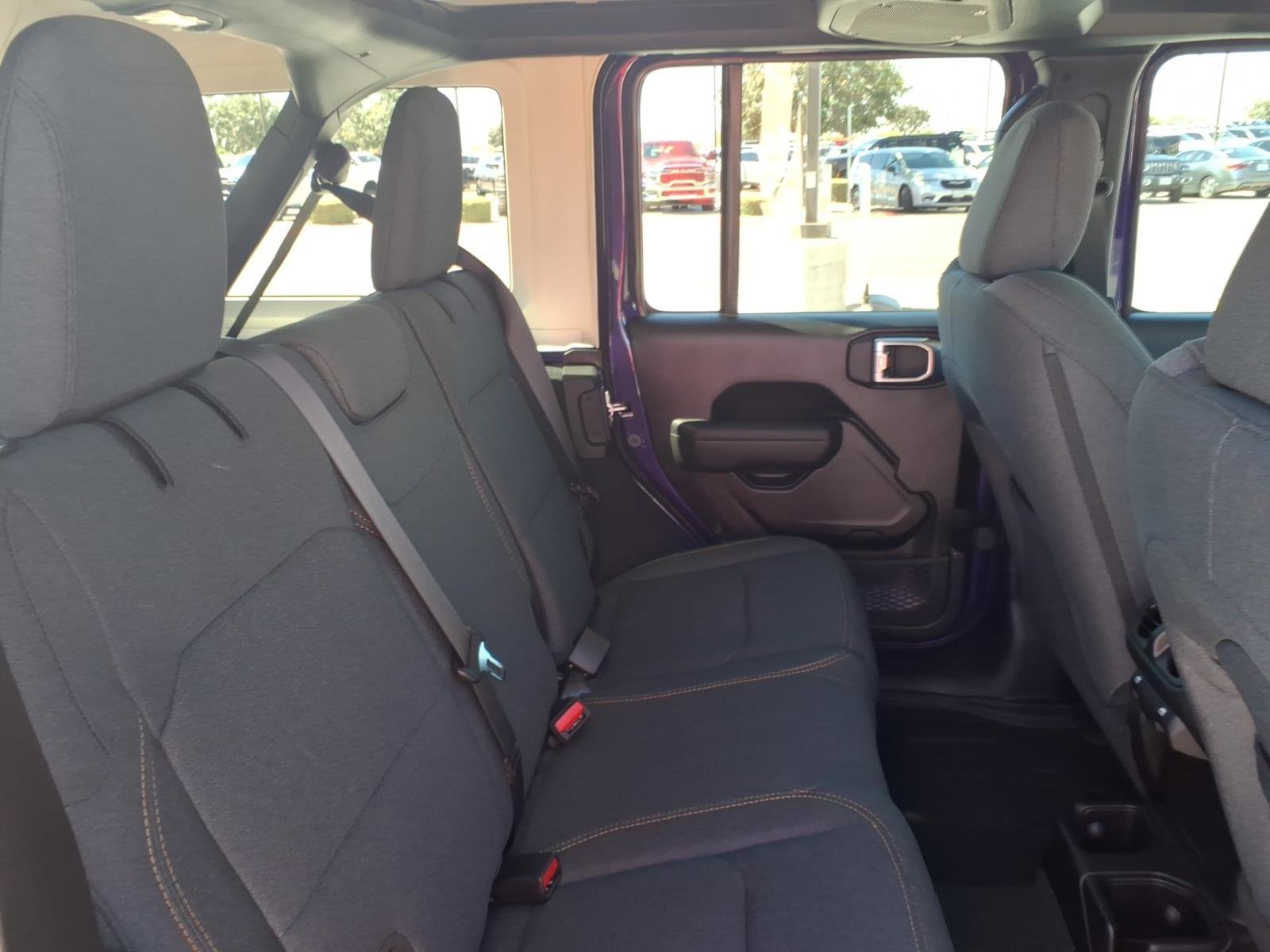 New 2026 Reign Exterior Paint Jeep Sport S image 9