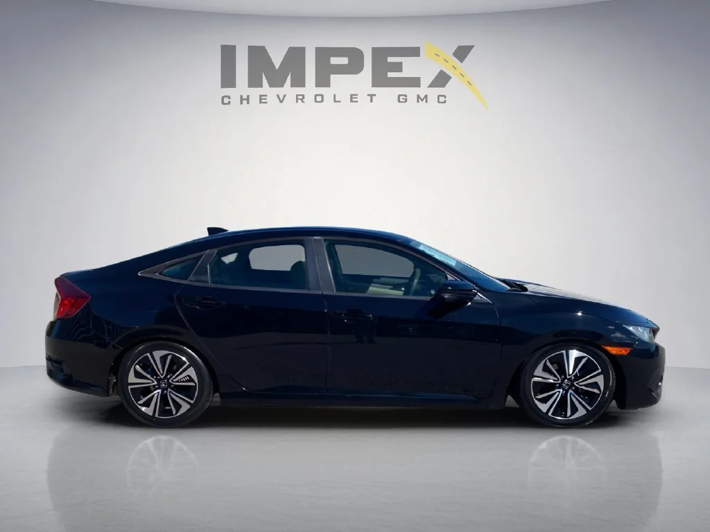 Used 2016 Black Honda EX-T image 6