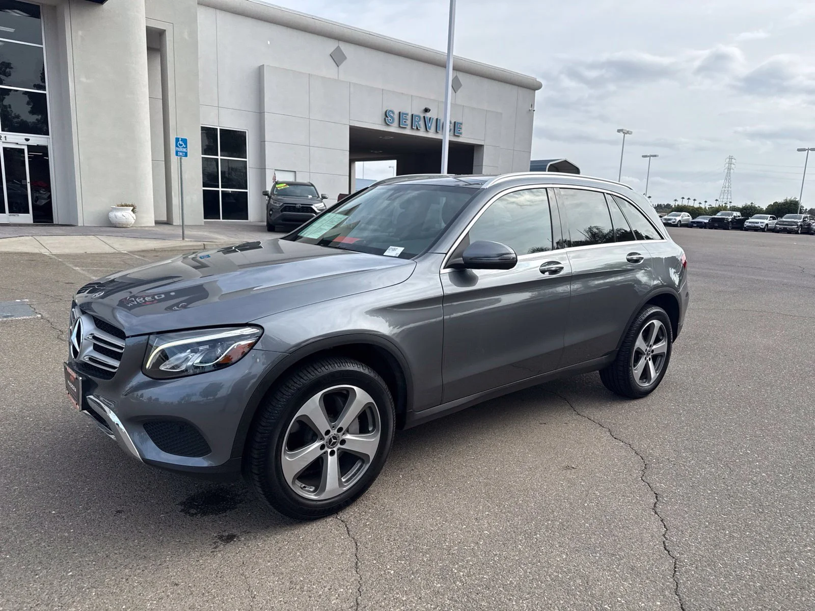 Used 2019 Gray Mercedes-Benz GLC 300 image 8