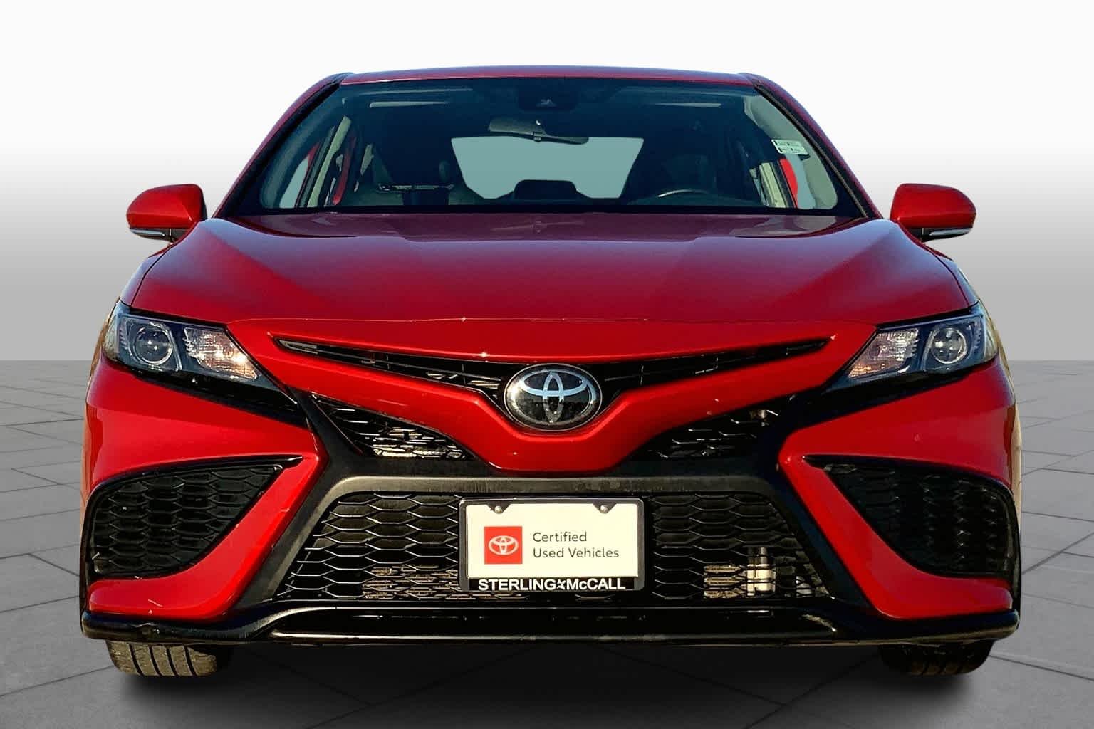 Used 2023 Supersonic Red Toyota SE image 4