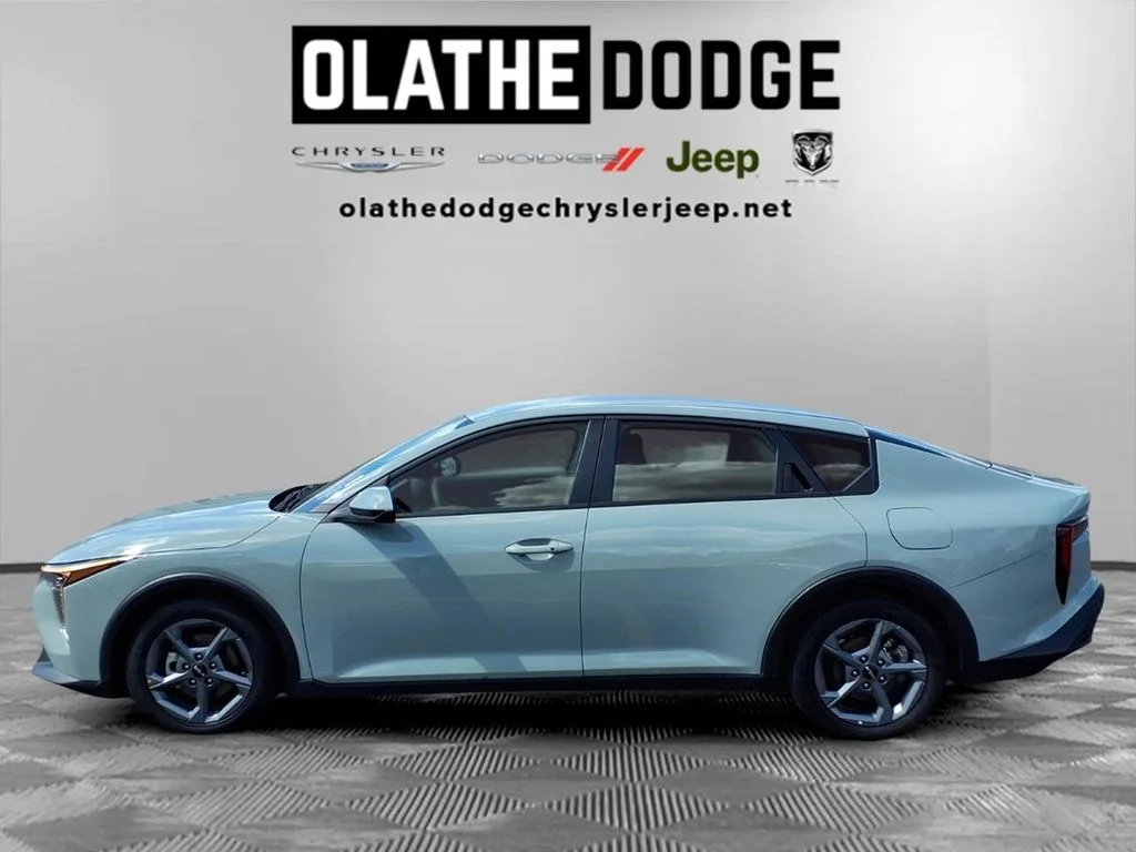 Certified Used 2025 Blue Kia LXS image 22
