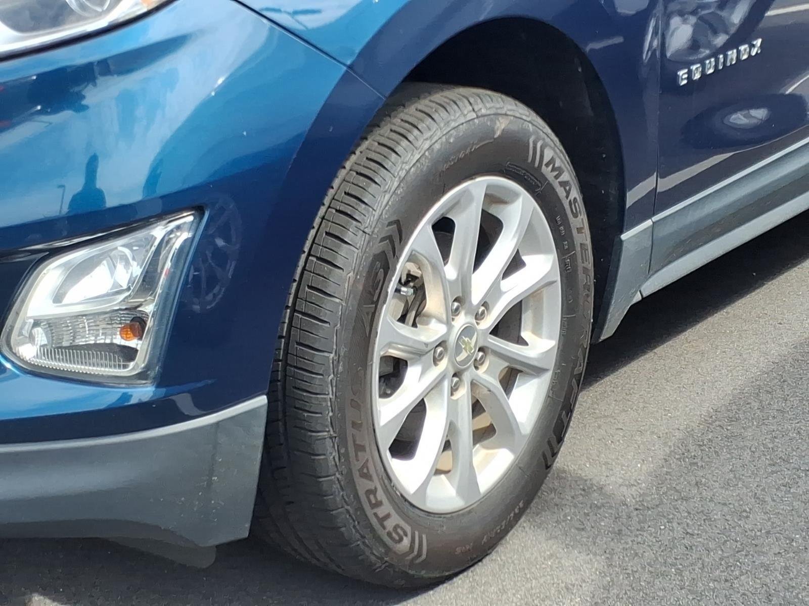Used 2020 Pacific Blue Metallic Chevrolet LT image 3