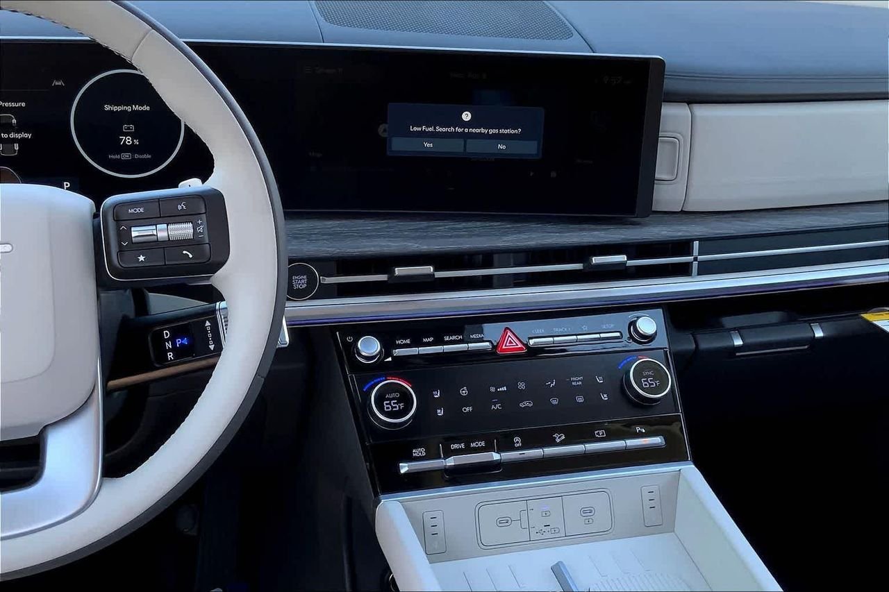 New 2026 Ecotronic Gray Matte Hyundai Calligraphy FWD image 6