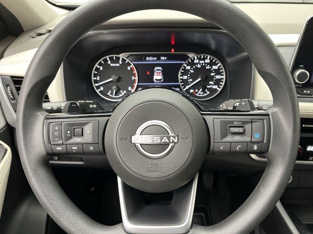 Used 2023 Pearl White Tricoat Nissan SV image 13