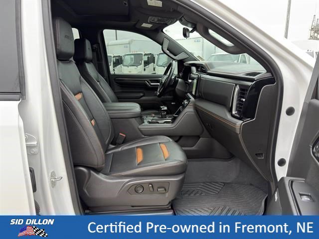 Used 2024 Summit White GMC AT4 image 18