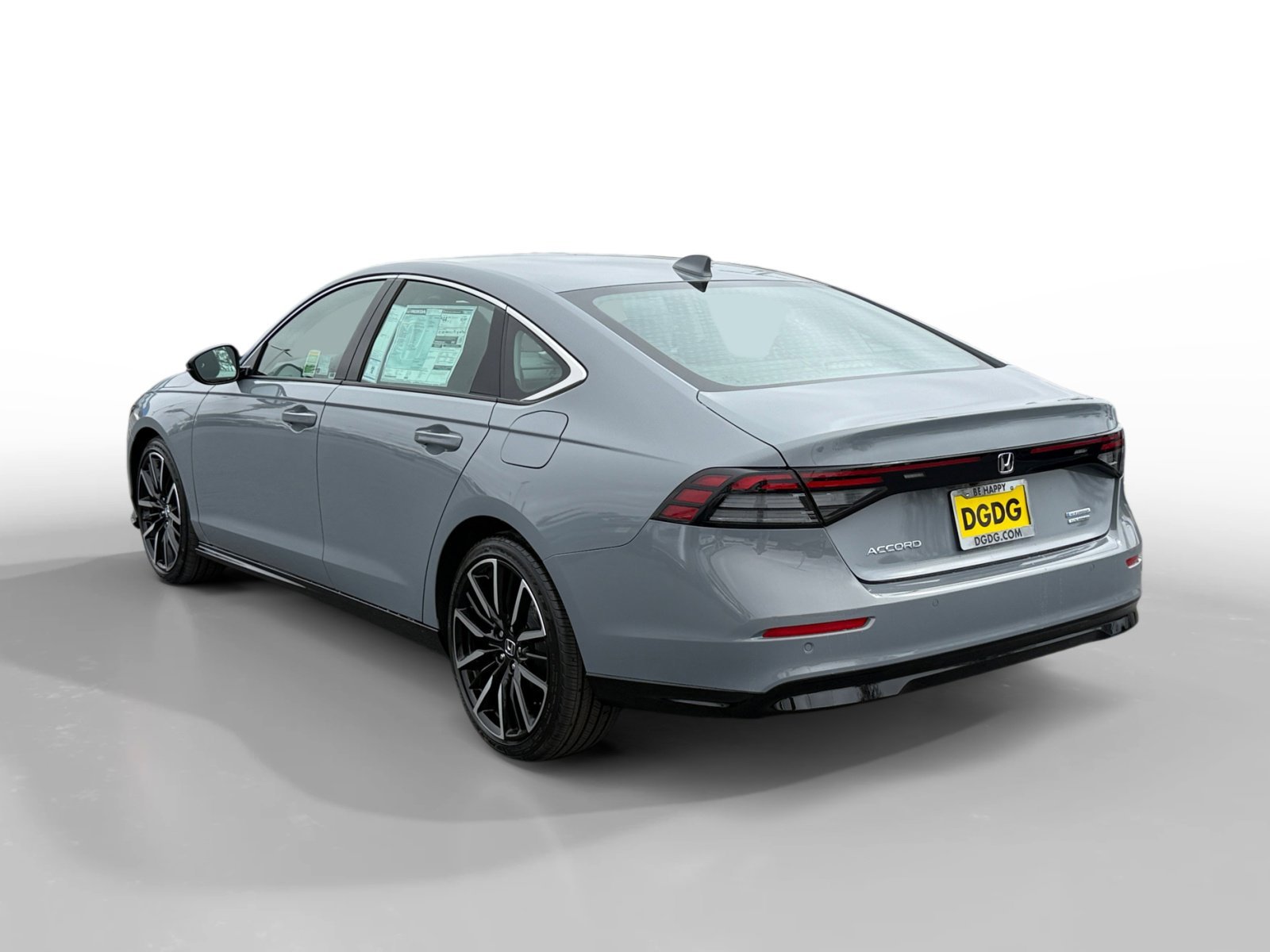 New 2026 Urban Gray Pearl Honda Touring image 3