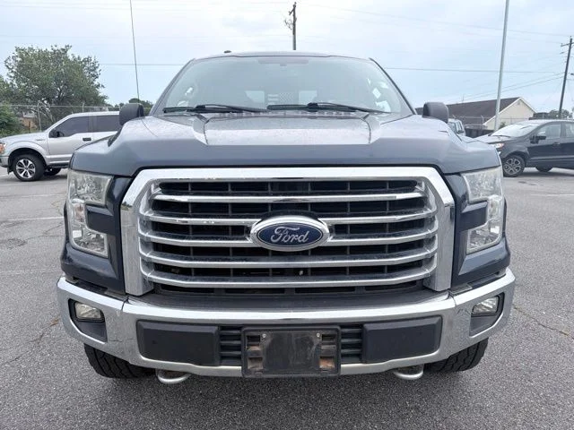 Used 2015 Blue Ford XLT image 8