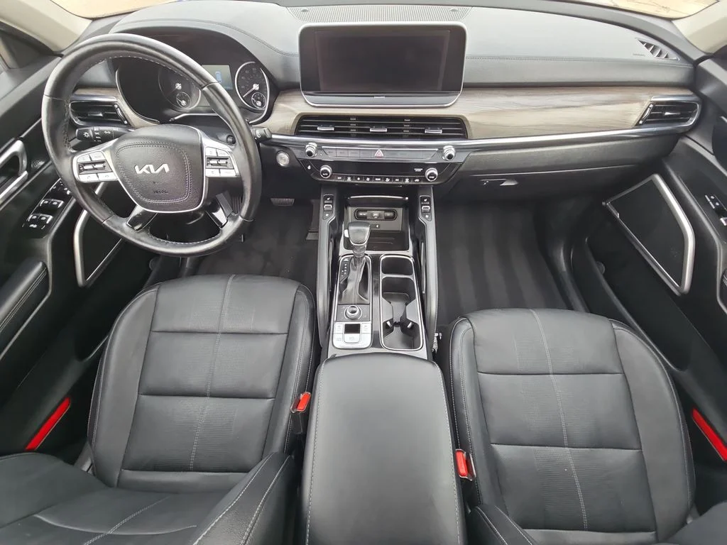 Used 2022 Silver Kia EX image 32