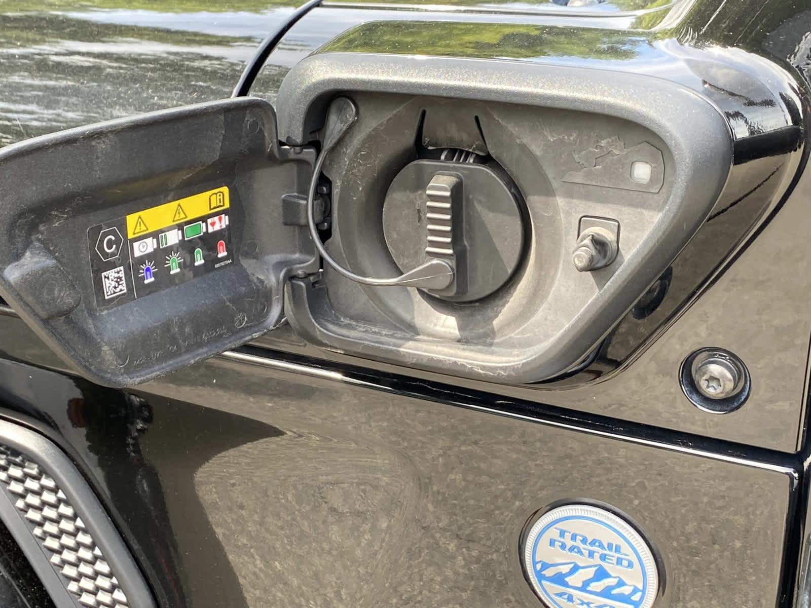 Certified Used 2024 Black Clearcoat Jeep Sahara image 11