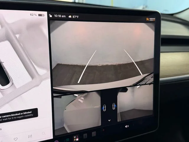 Used 2023 White Tesla Base image 17