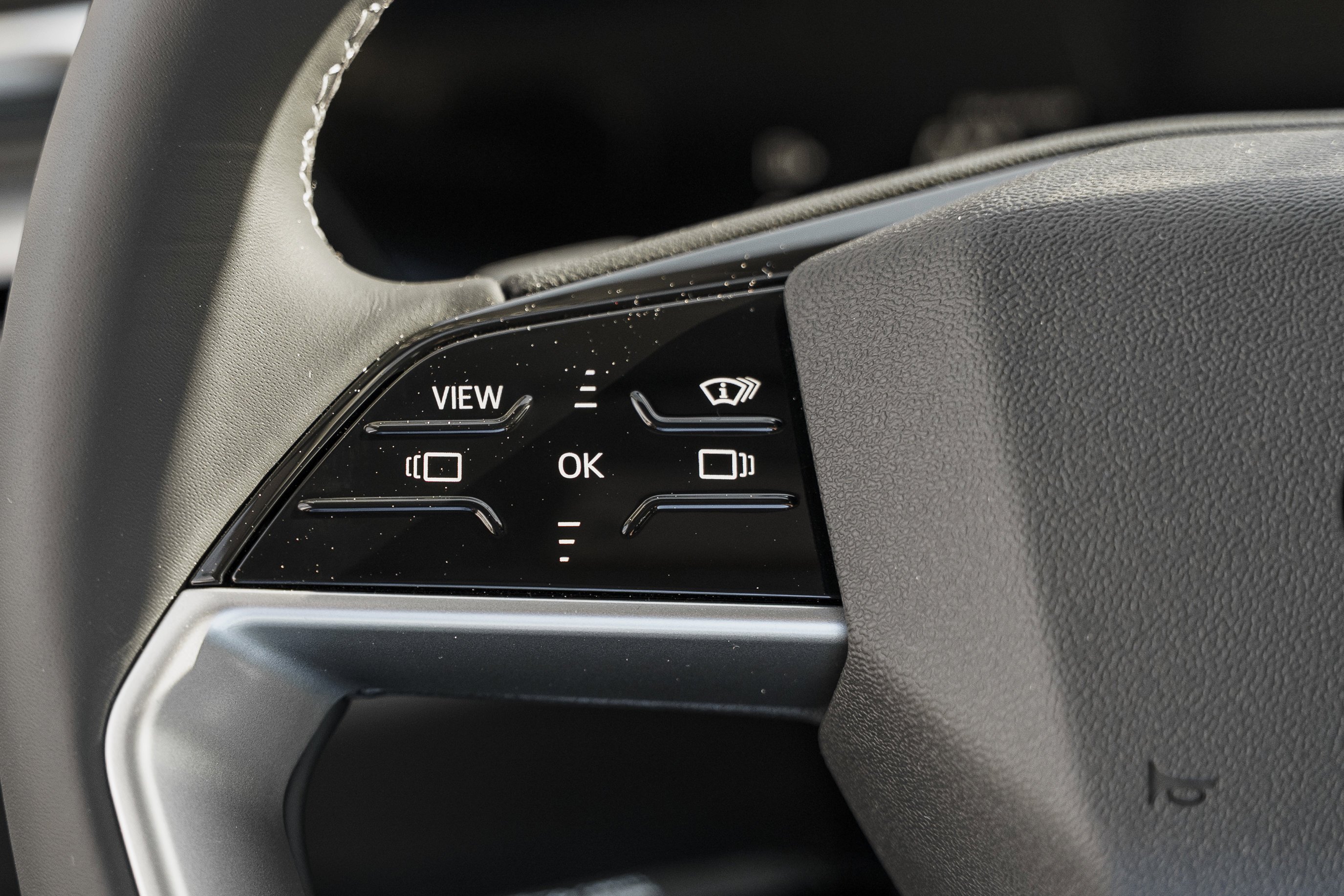 New 2026 Glacier White Metallic Audi Premium Plus image 18