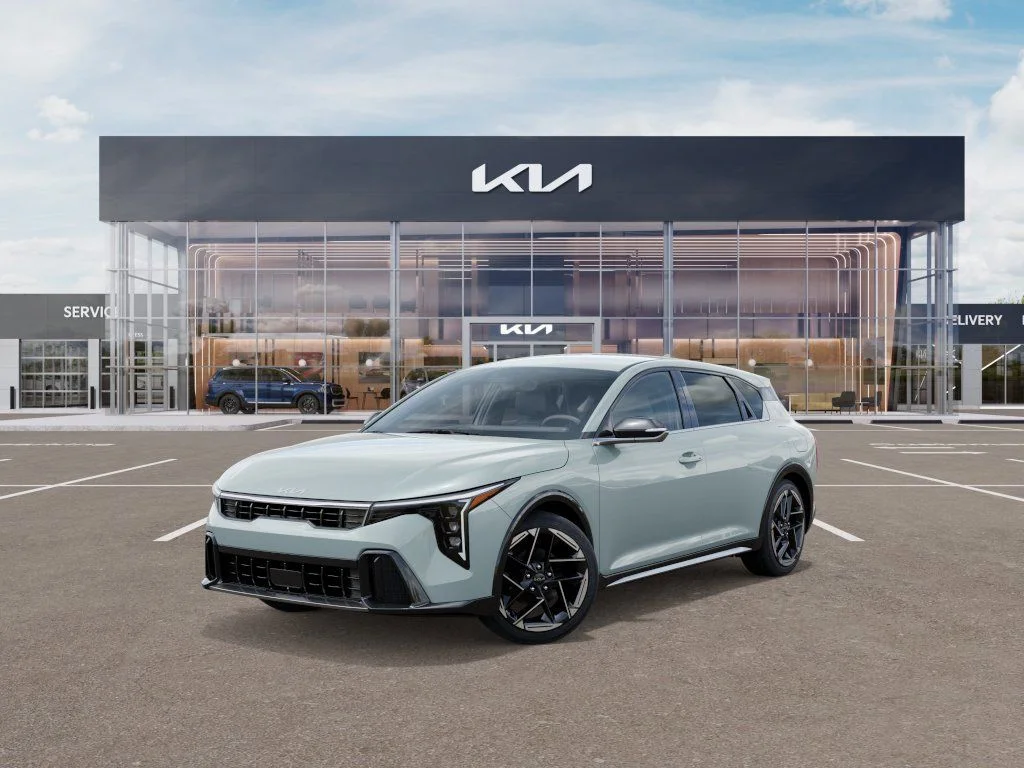 2026 Kia K4 GT-Line AT Hatchback's photo