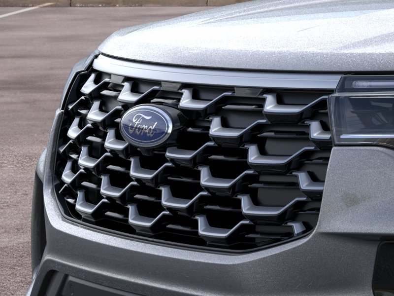 New 2026 Carbonized Gray Metallic Ford Platinum™ image 17