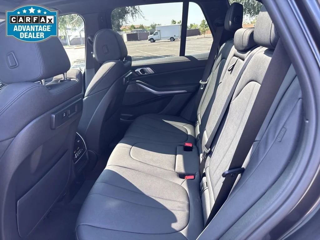 2021 BMW X5 40i - Photo 17