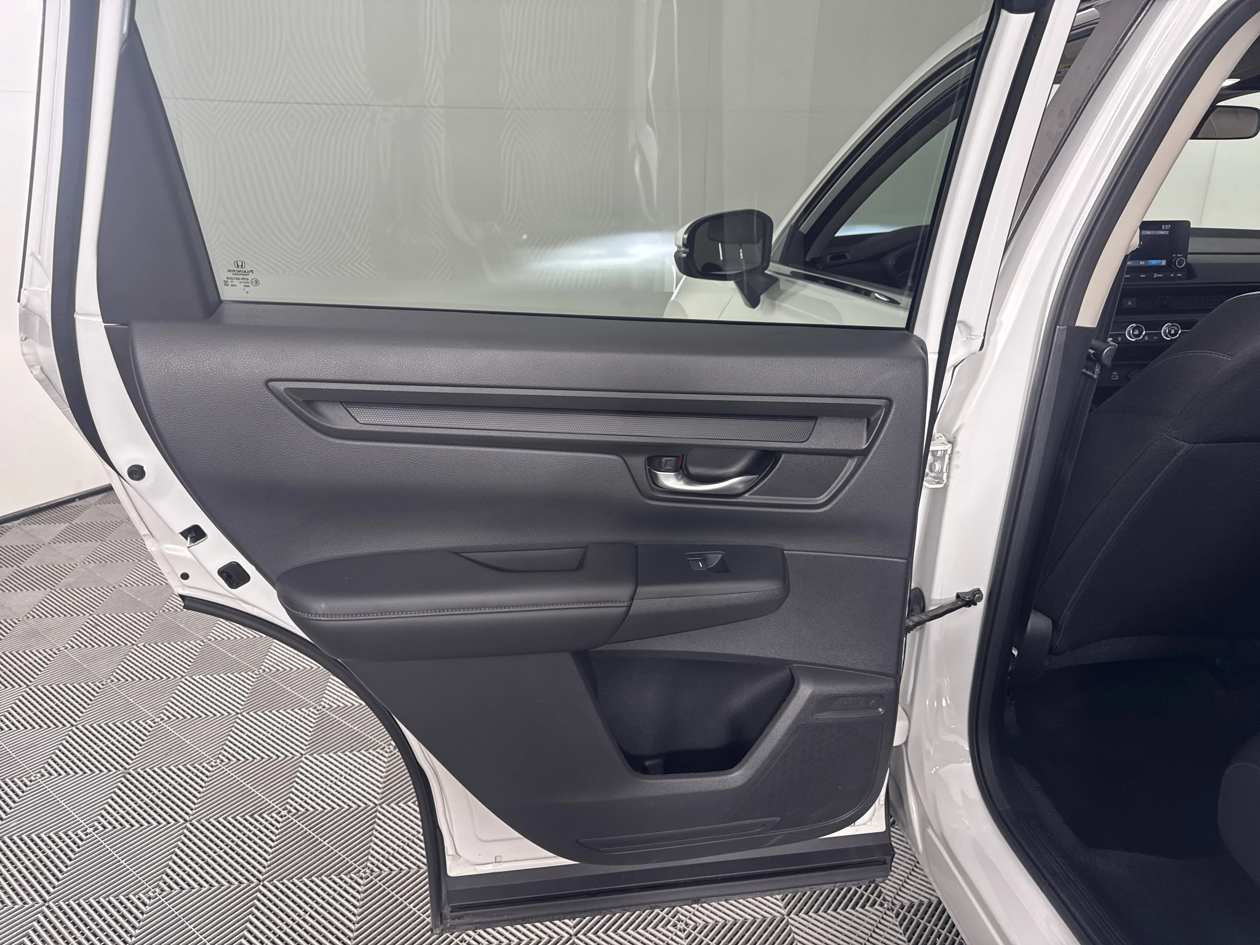 2023 Honda CR-V LX - Photo 22