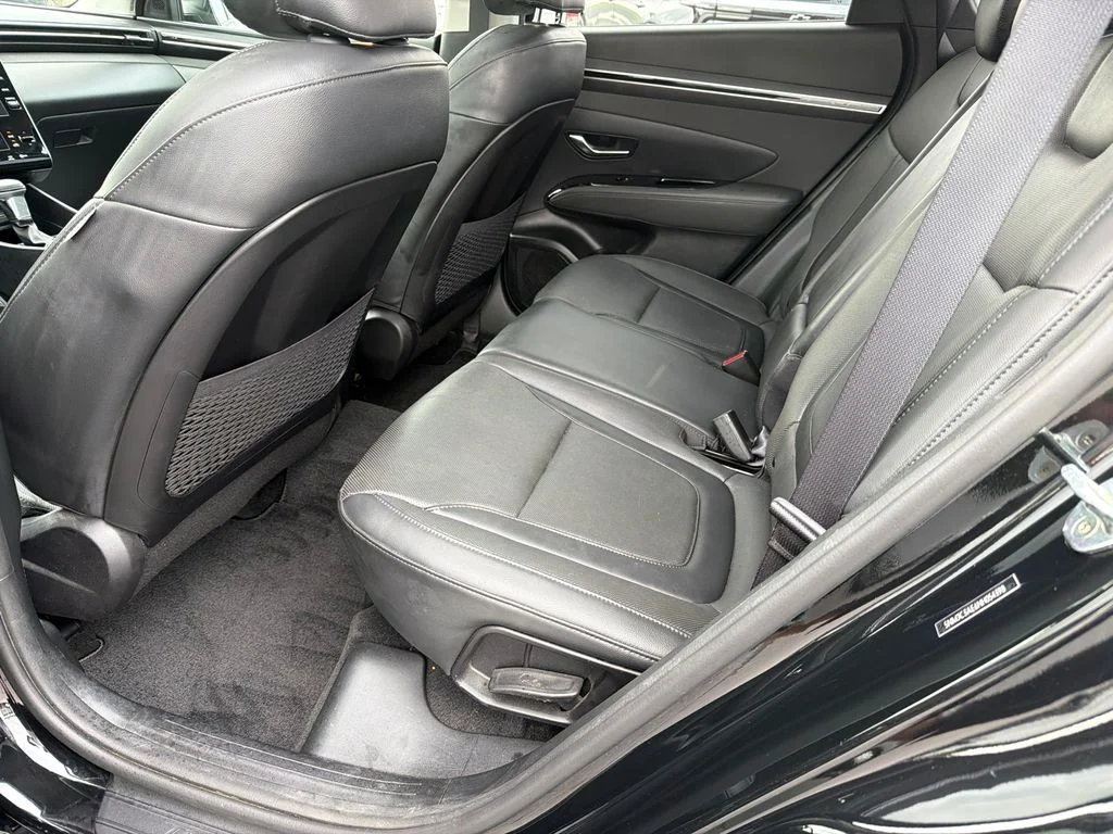 Used 2022 Black Hyundai SEL image 21