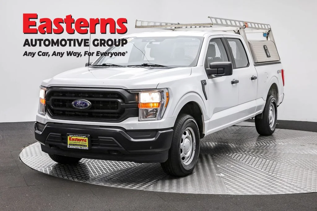 Used 2022 White Ford XL image 1