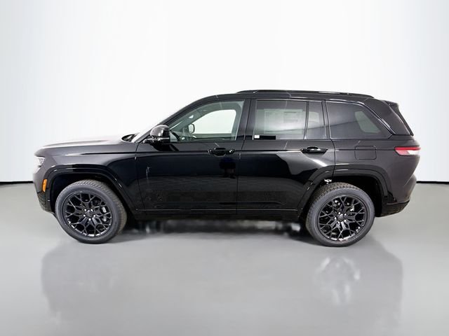 Used 2025 Black Jeep Summit image 4