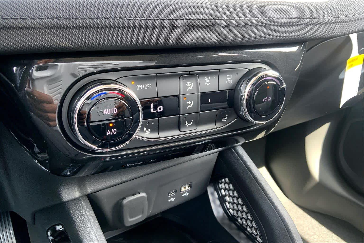 2026 Chevrolet Trailblazer LT - Photo 19