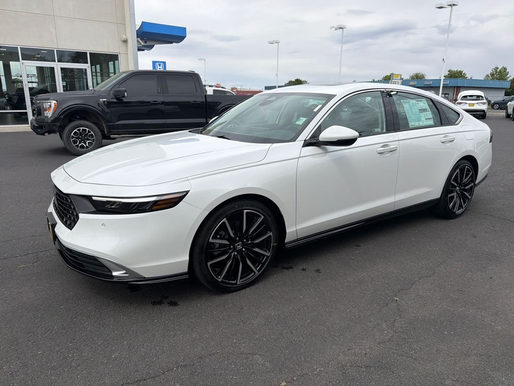 2026 Honda Accord Hybrid Touring's photo