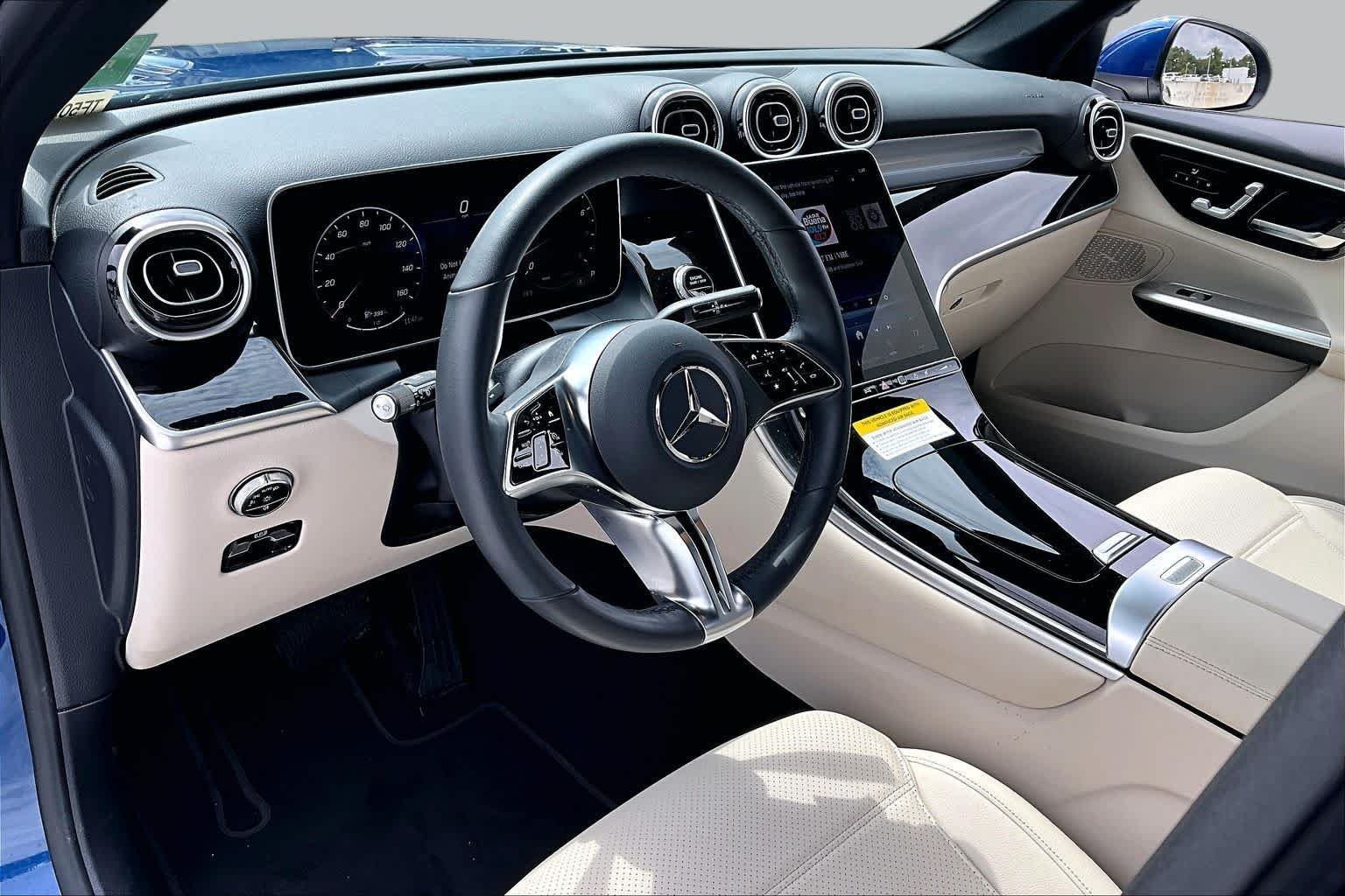 Used 2026 Starling Blue Metallic Mercedes-Benz GLC 300 image 17