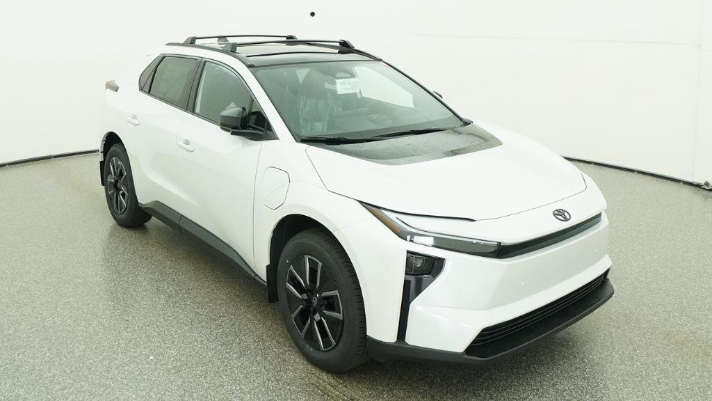 New 2026 Wind Chill Pearl Toyota XLE image 45