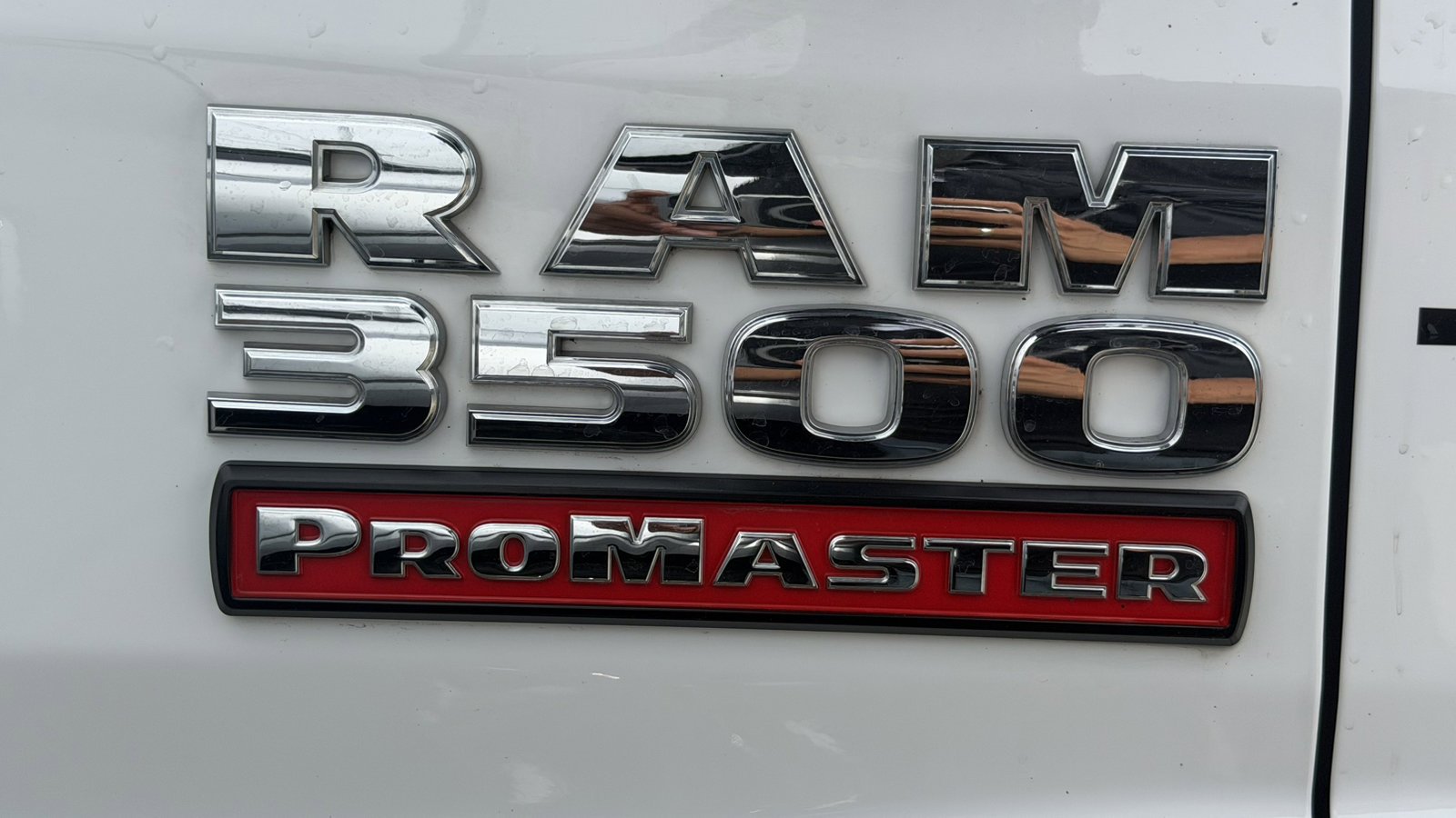 Used 2019 Bright White Clearcoat Ram Low Roof image 6