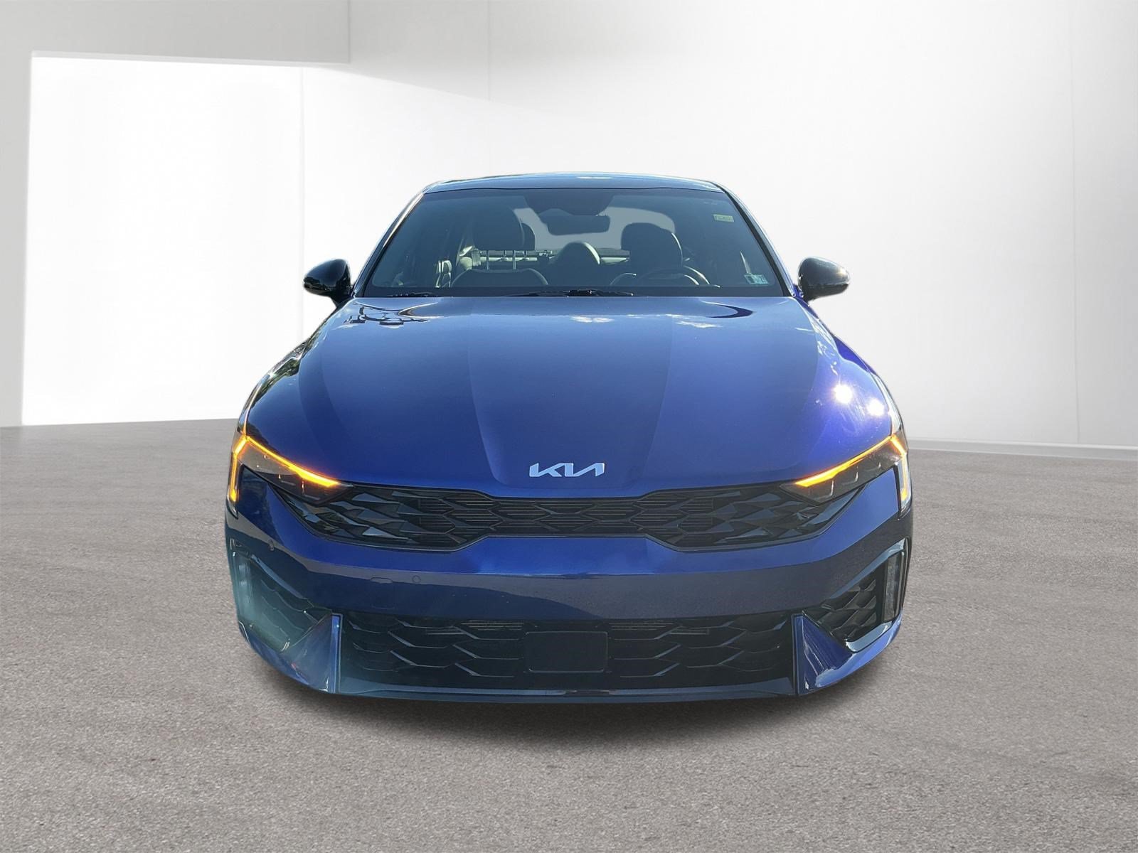 Used 2025 Yacht Blue Kia GT-Line image 8