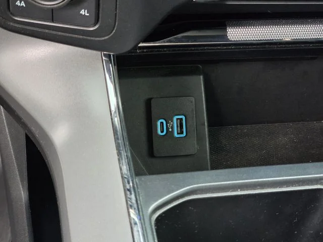 Certified Used 2024 Oxford White Ford Lariat image 22