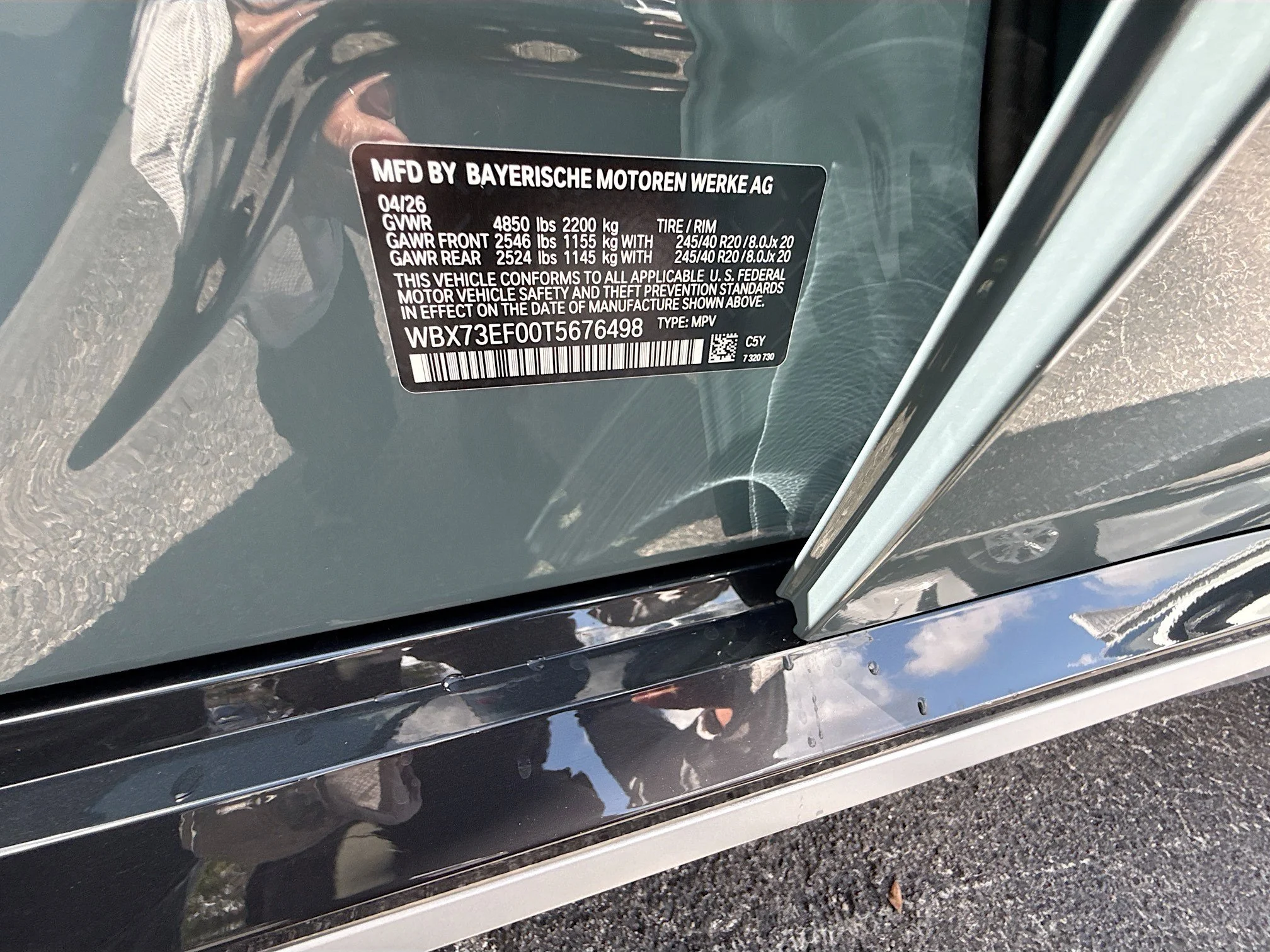 New 2026 Cape York Green Metallic BMW xDrive28i image 43