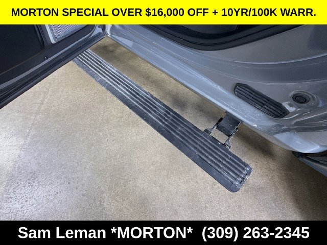 New 2026 Ceramic Gray Clear-Coat Exterior Paint Ram Laramie image 34