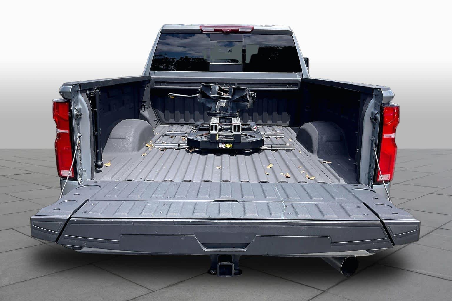 2025 Chevrolet Silverado 2500HD High Country - Photo 34