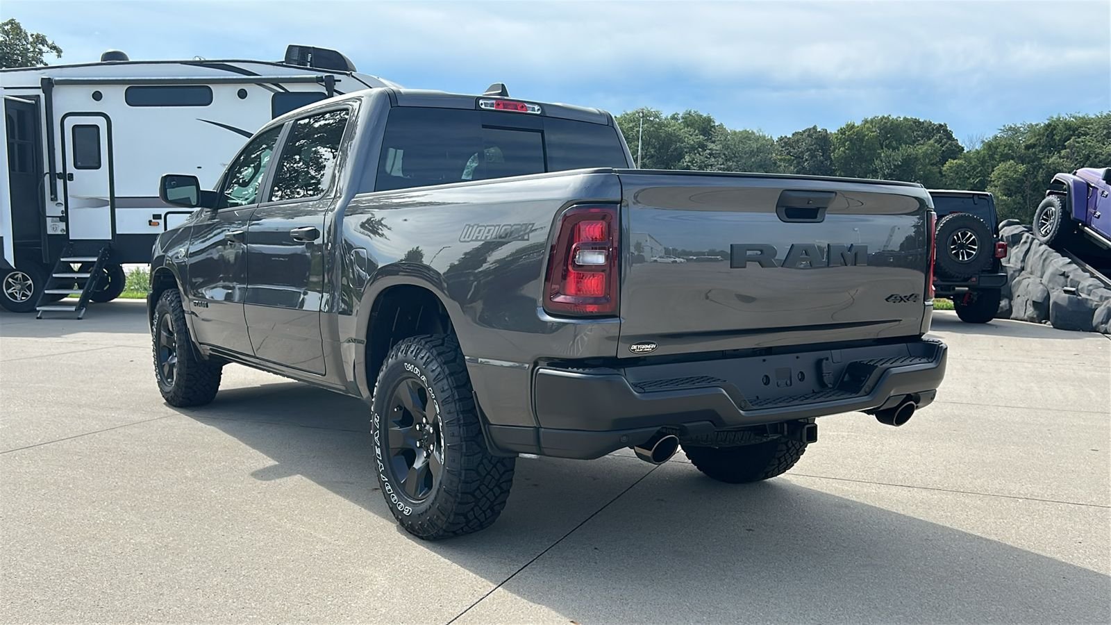 New 2026 Granite Crystal Metallic Clear-Coat Exterior Paint RAM Warlock image 6